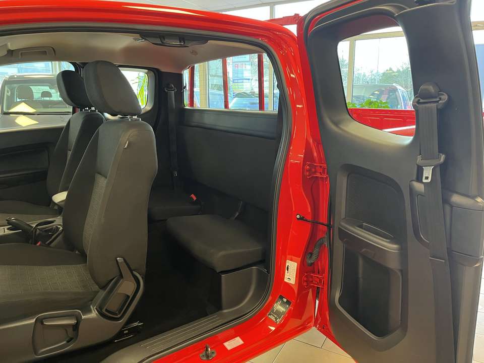 Ford Ranger - Imagem 8