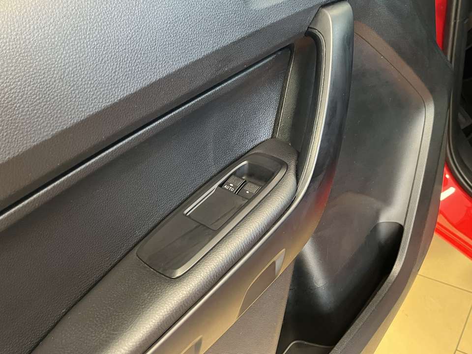 Ford Ranger - Imagem 11