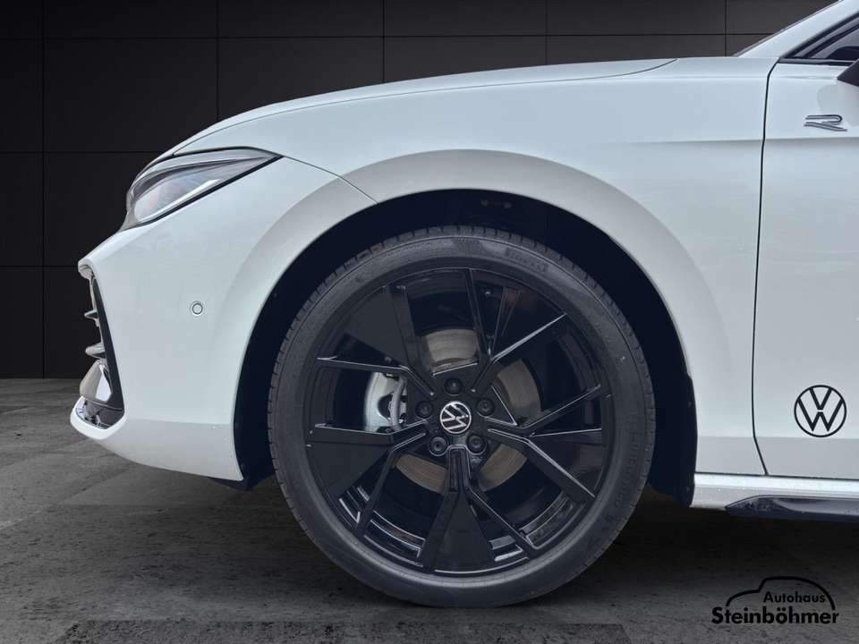 Volkswagen Passat Variant - Imagem 13