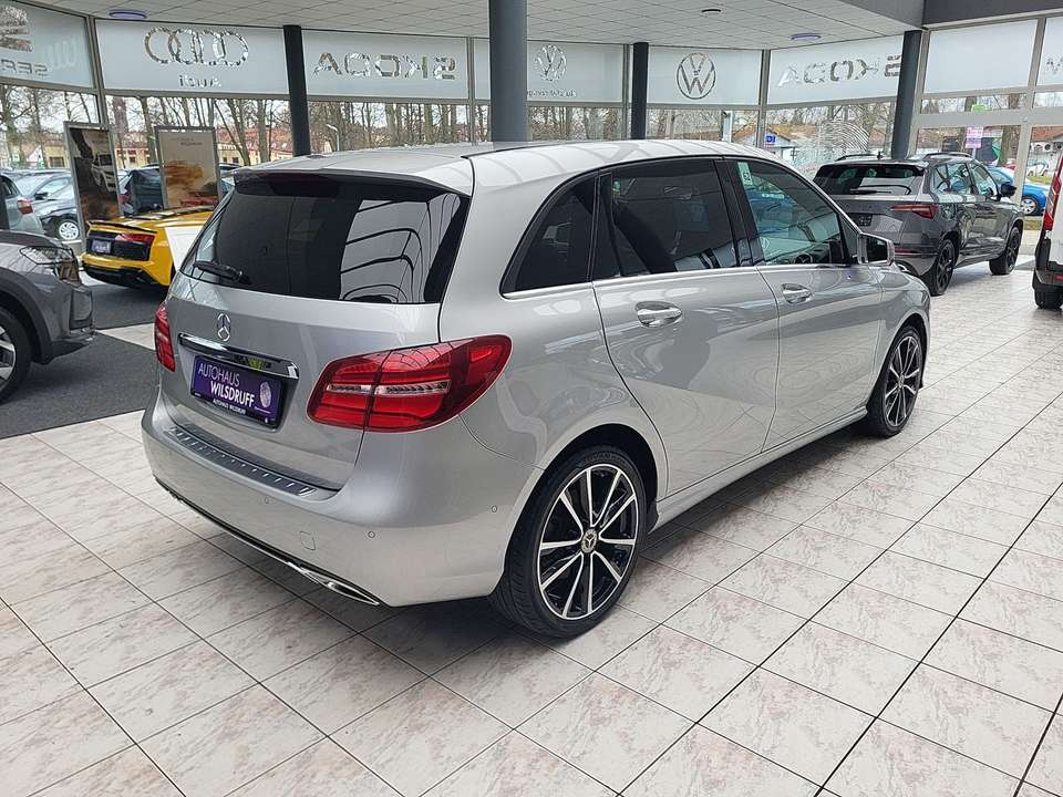 Mercedes-Benz B 250 - Imagem 6