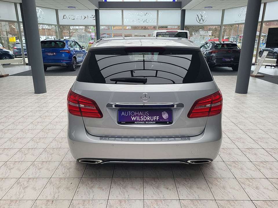 Mercedes-Benz B 250 - Imagem 7