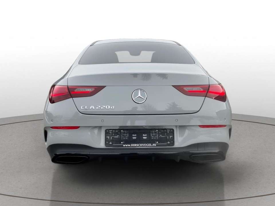 Mercedes-Benz CLA 220 - Imagem 6