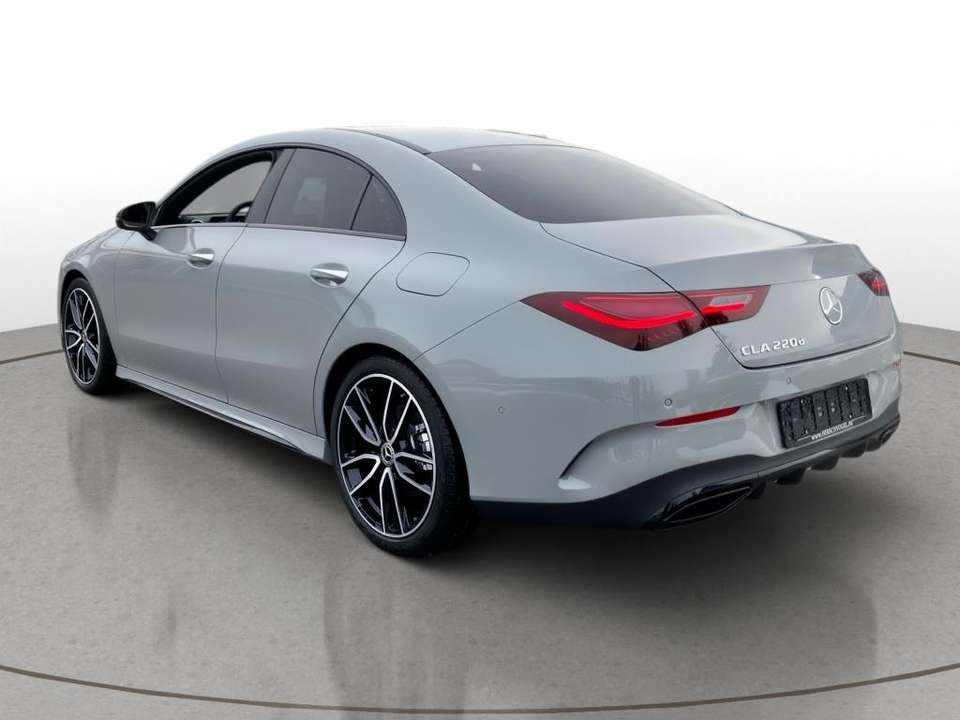 Mercedes-Benz CLA 220 - Imagem 7