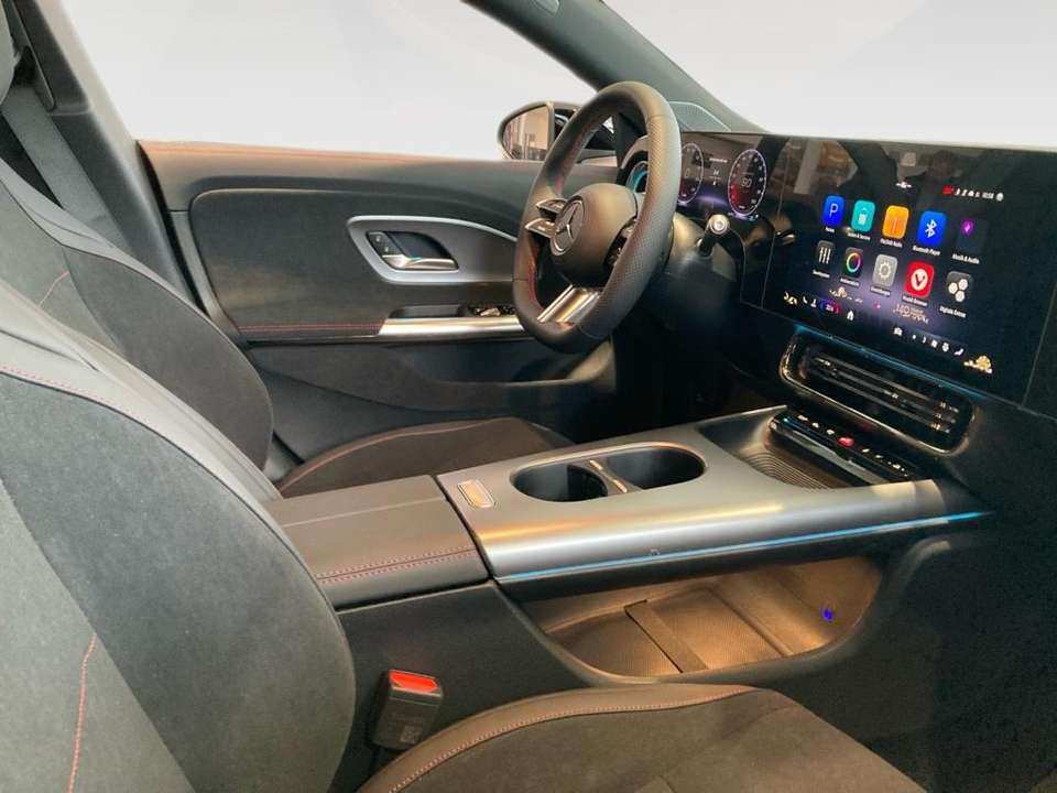 Mercedes-Benz CLA 200 - Imagem 10