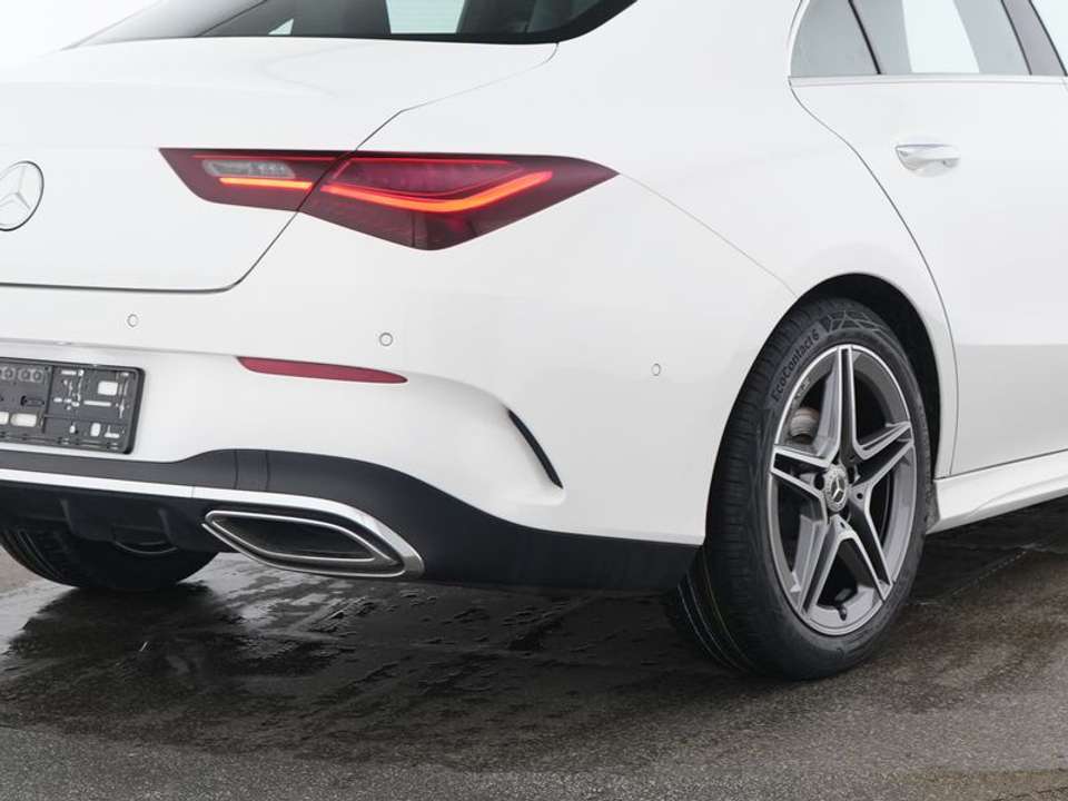 Mercedes-Benz CLA 180 - Imagem 5