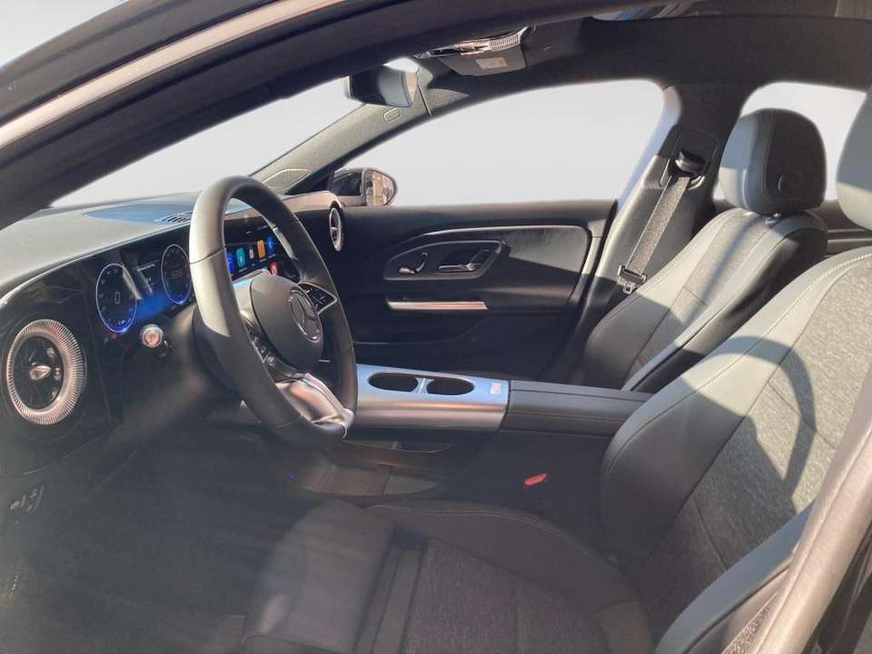 Mercedes-Benz CLA 250 - Imagem 11