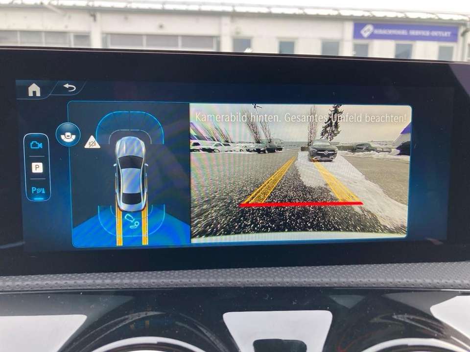 Mercedes-Benz CLA 220 - Imagem 14