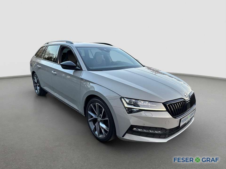Skoda Superb - Imagem 4