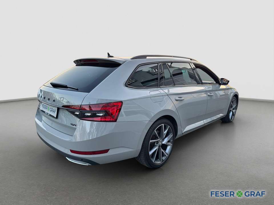 Skoda Superb - Imagem 5