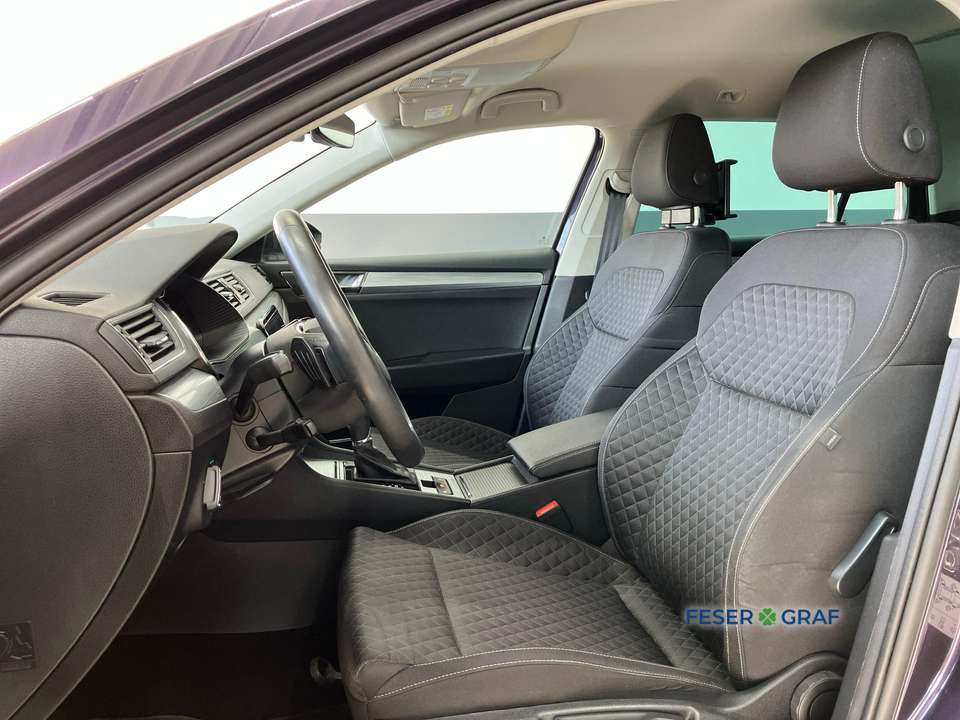 Skoda Superb - Imagem 6