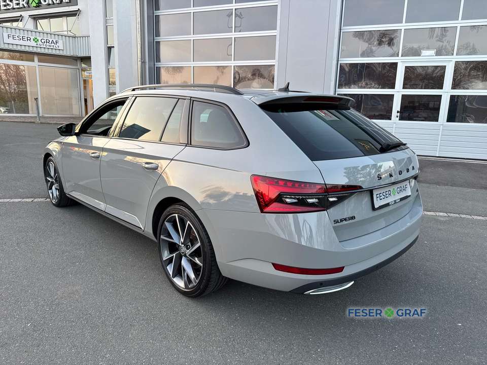 Skoda Superb - Imagem 6