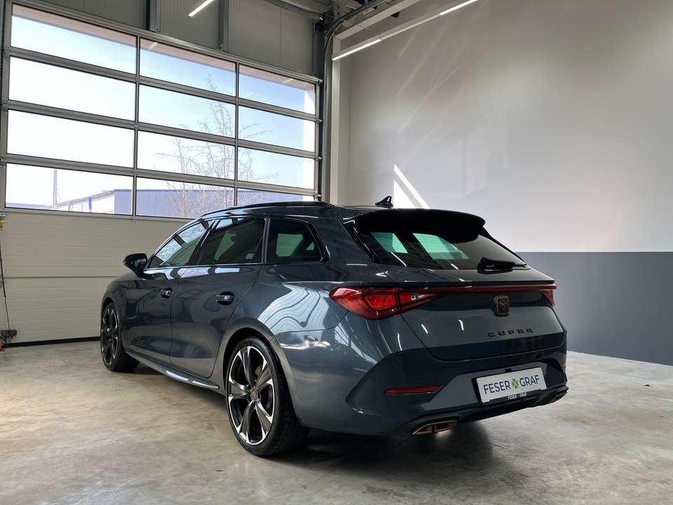 CUPRA Leon - Imagem 8