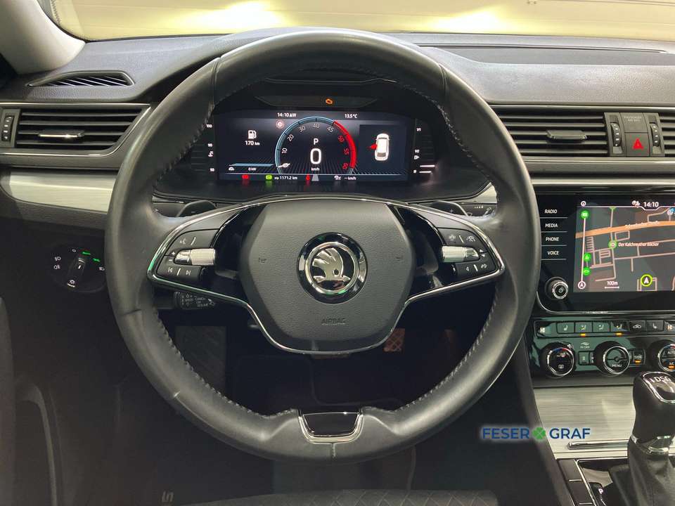 Skoda Superb - Imagem 7