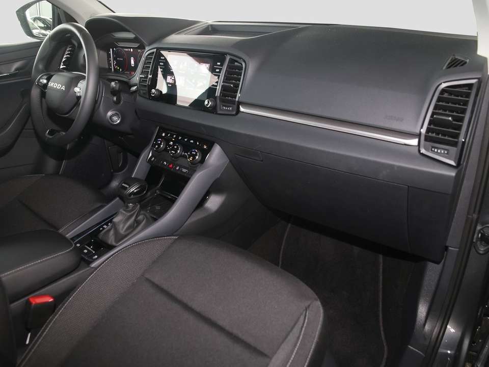 Skoda Karoq - Imagem 8
