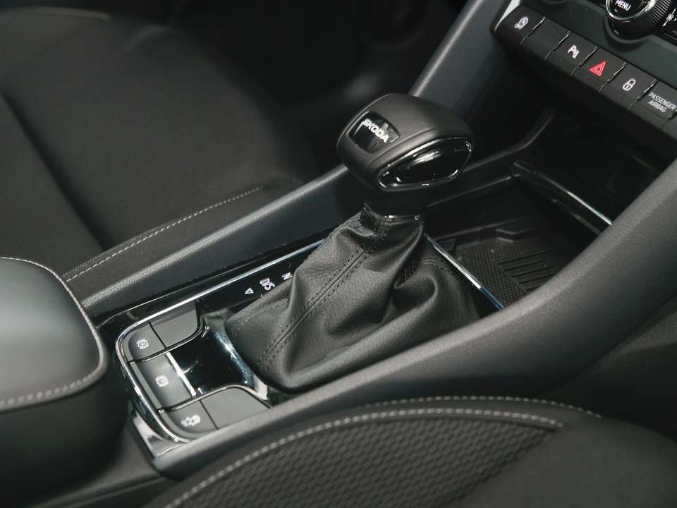 Skoda Karoq - Imagem 9