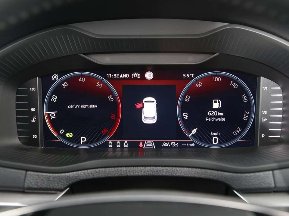 Skoda Karoq - Imagem 14