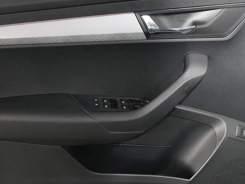 Skoda Karoq - Imagem 15