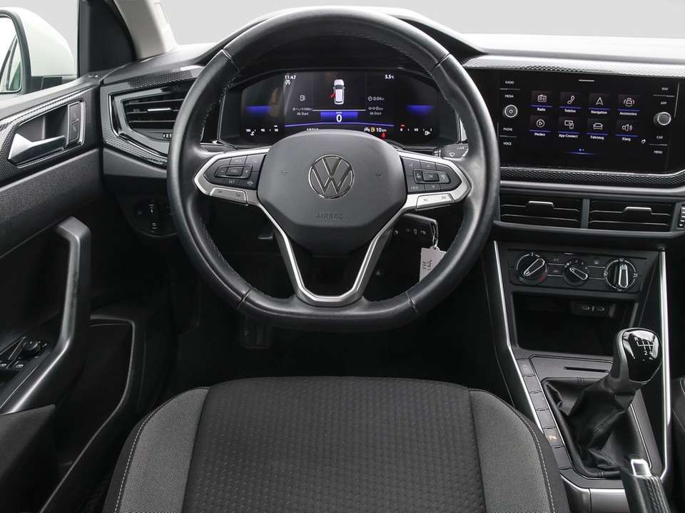 Volkswagen Polo - Imagem 13