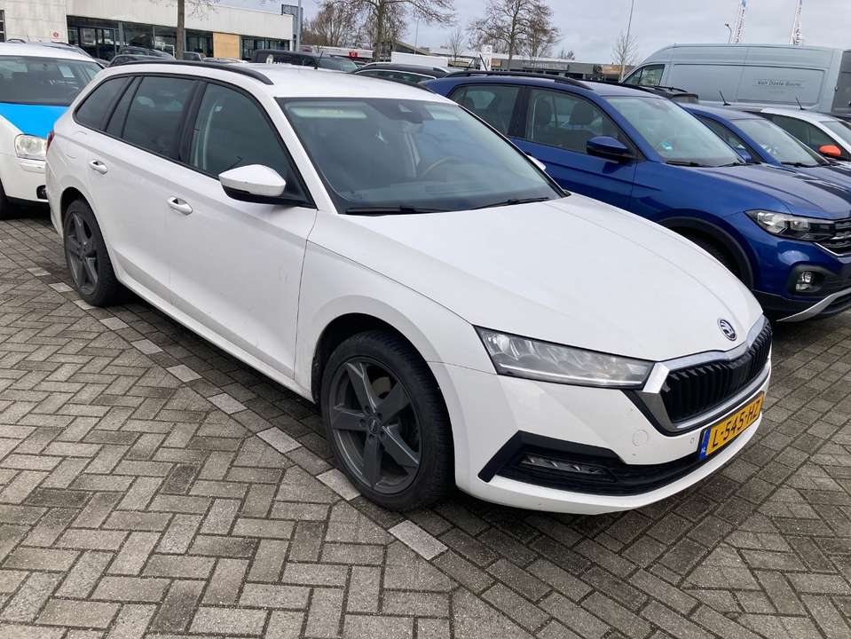 Skoda Octavia - Imagem 4