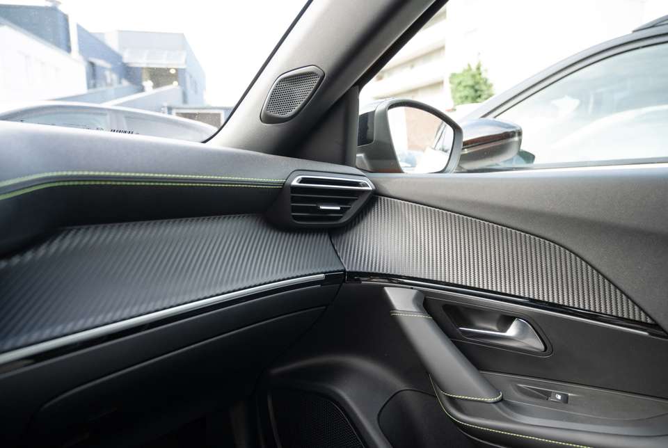 Peugeot 2008 - Imagem 11