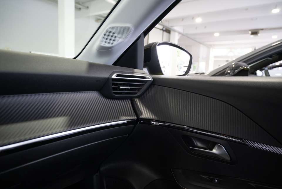 Peugeot 208 - Imagem 12