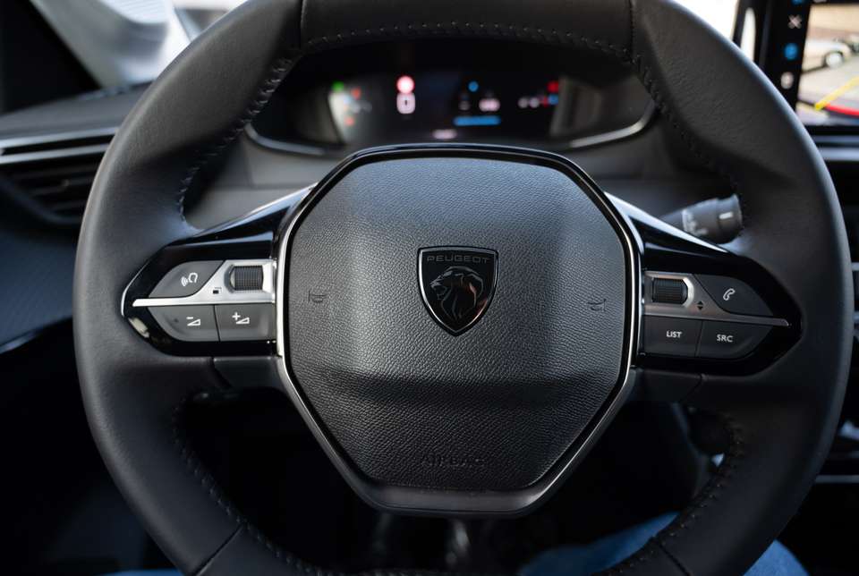 Peugeot 208 - Imagem 14