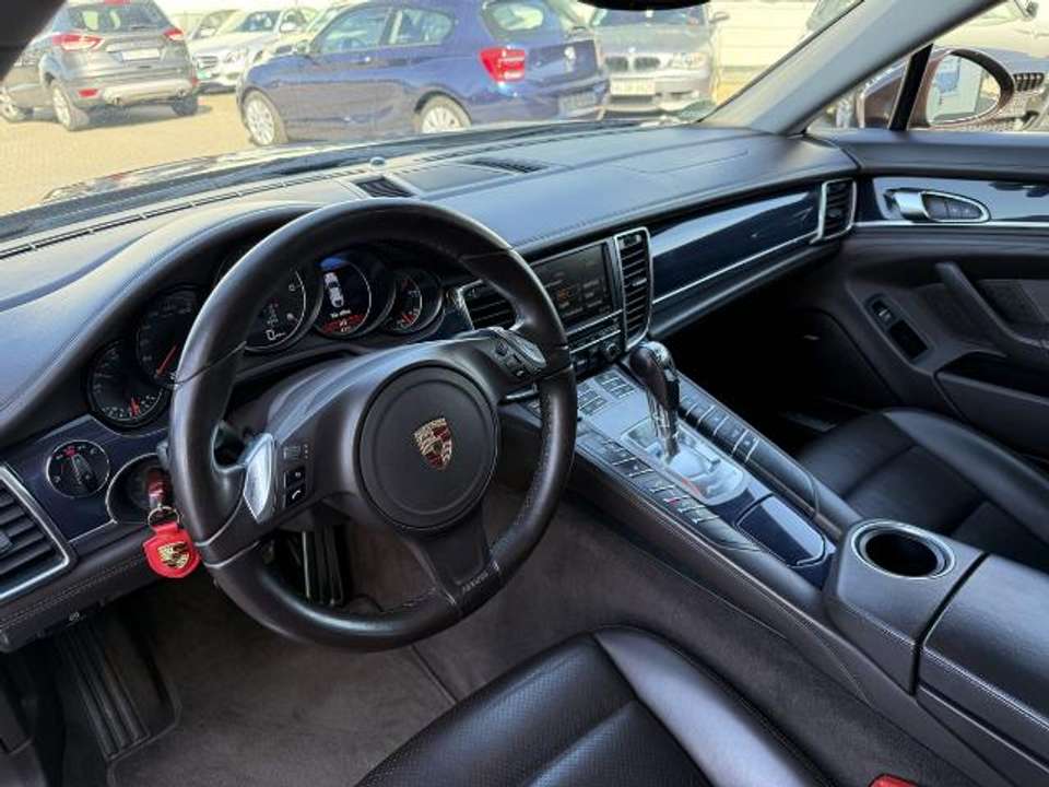 Porsche Panamera - Imagem 15