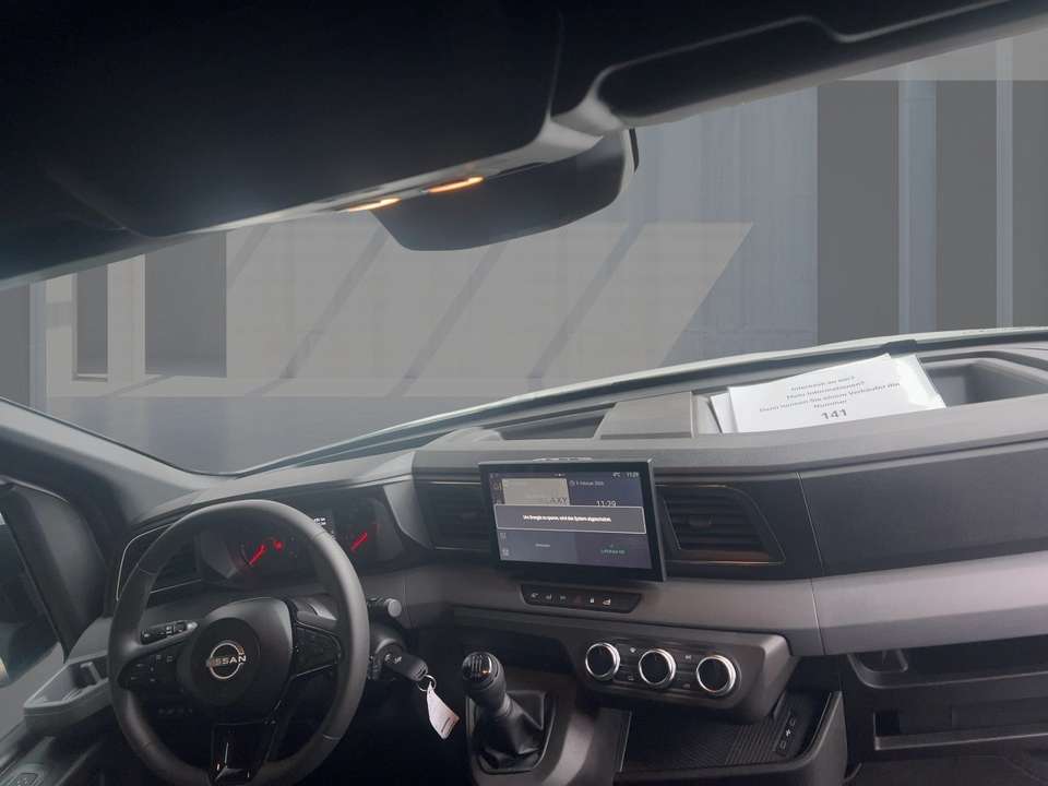 Nissan Interstar - Imagem 10