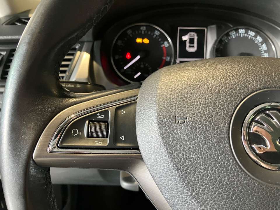 Skoda Rapid/Spaceback - Imagem 7