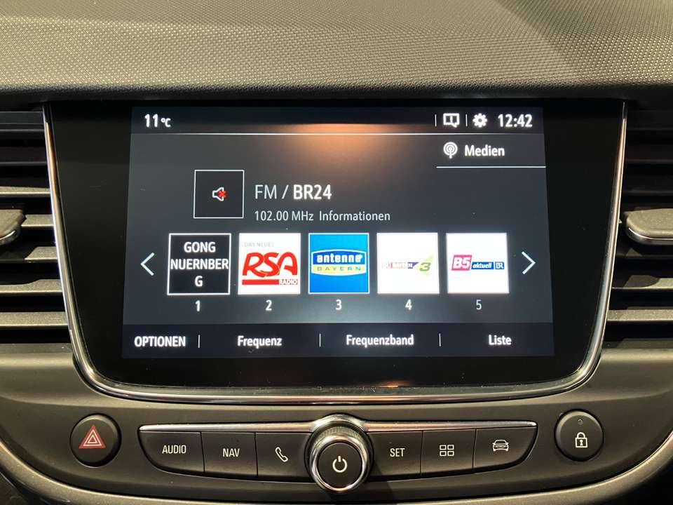 Opel Crossland - Imagem 12