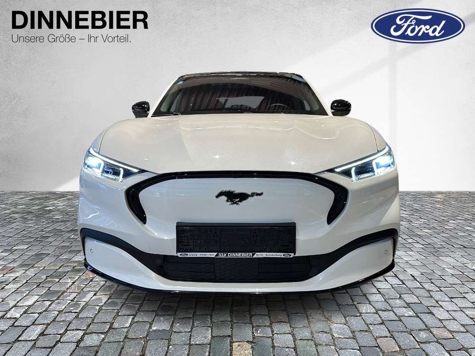 Ford Mustang Mach-E - Imagem 10