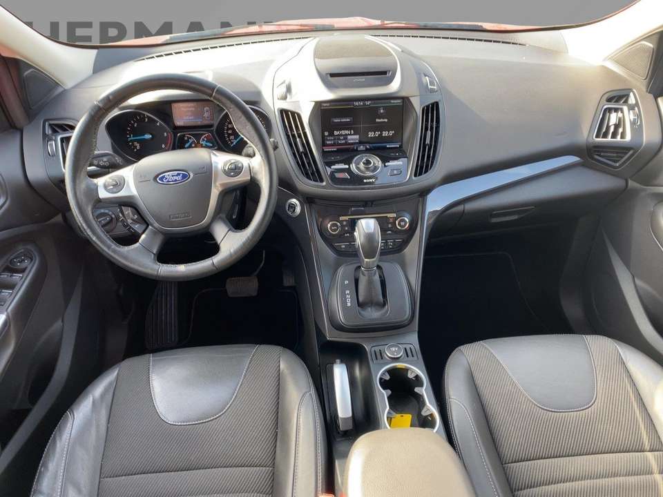Ford Kuga - Imagem 9
