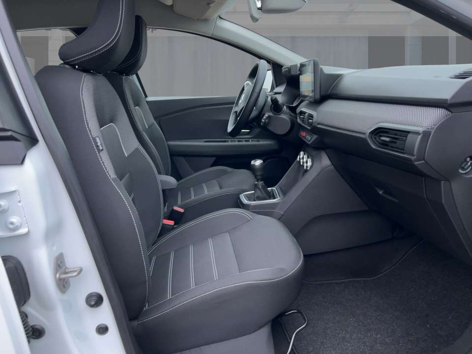 Dacia Sandero - Imagem 8