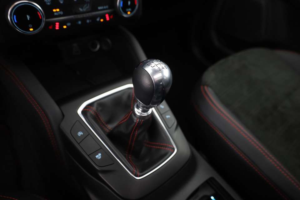 Ford Kuga - Imagem 13