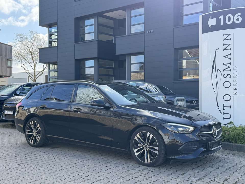 Mercedes-Benz C 220 - Imagem 1