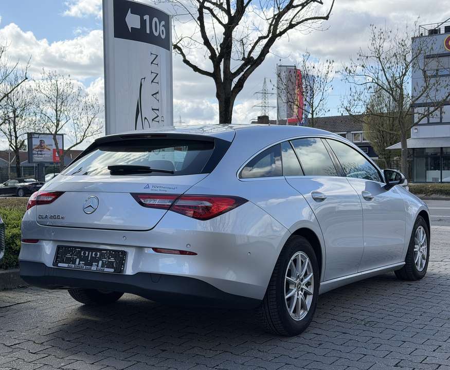 Mercedes-Benz CLA 200 - Imagem 3