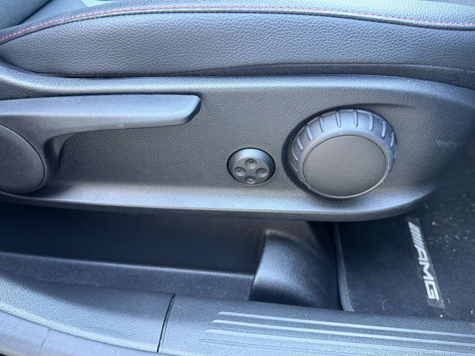 Mercedes-Benz GLA 200 - Imagem 8