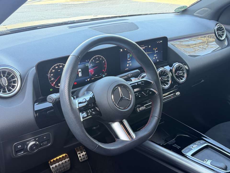 Mercedes-Benz GLA 200 - Imagem 9