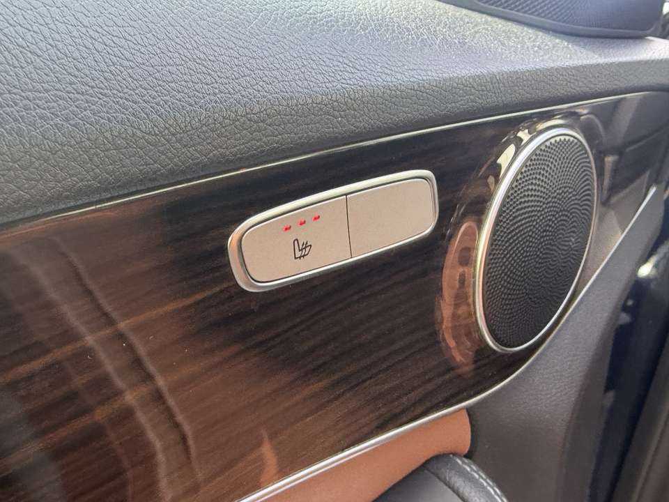 Mercedes-Benz C 220 - Imagem 14