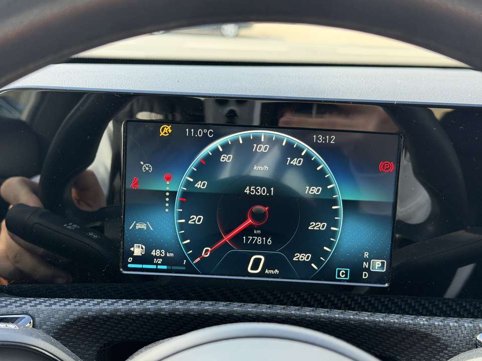 Mercedes-Benz CLA 200 - Imagem 10