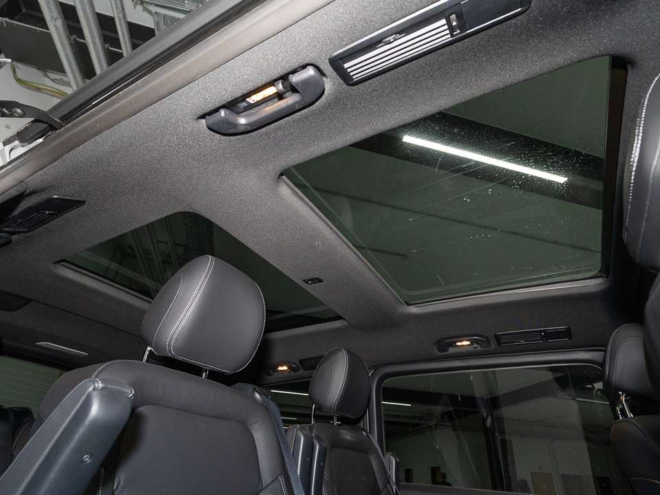 Mercedes-Benz V 300 - Imagem 15