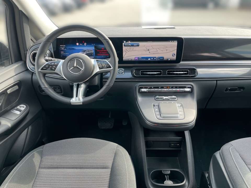 Mercedes-Benz V 250 - Imagem 11