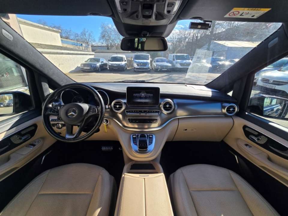 Mercedes-Benz V 250 - Imagem 11