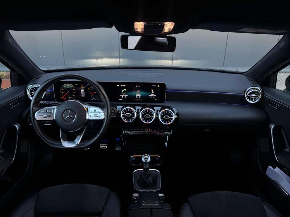 Mercedes-Benz A 160 - Imagem 12