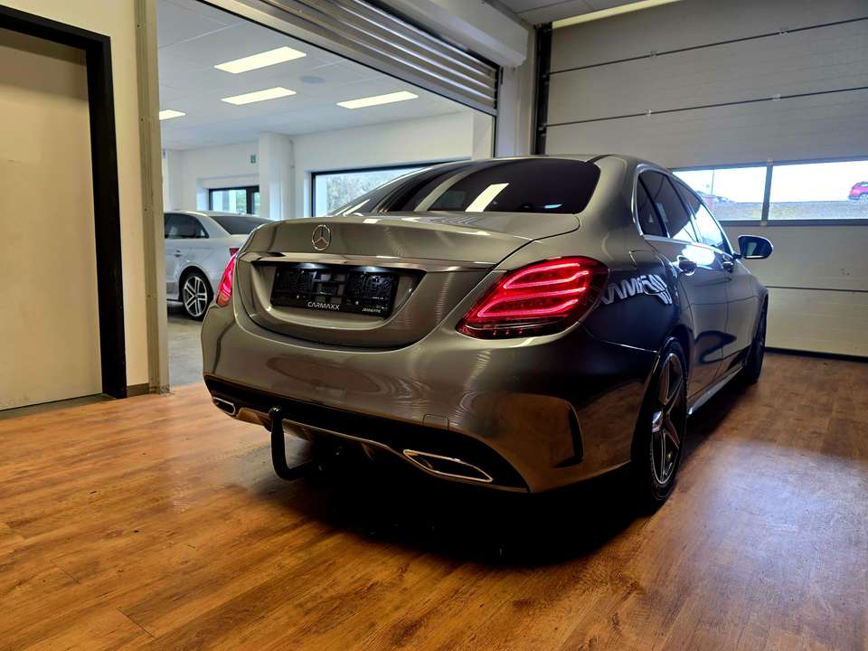 Mercedes-Benz C 200 - Imagem 6