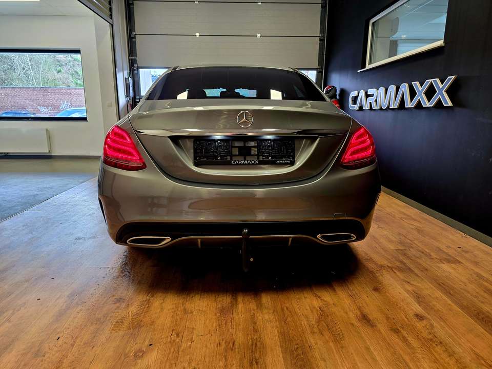 Mercedes-Benz C 200 - Imagem 7