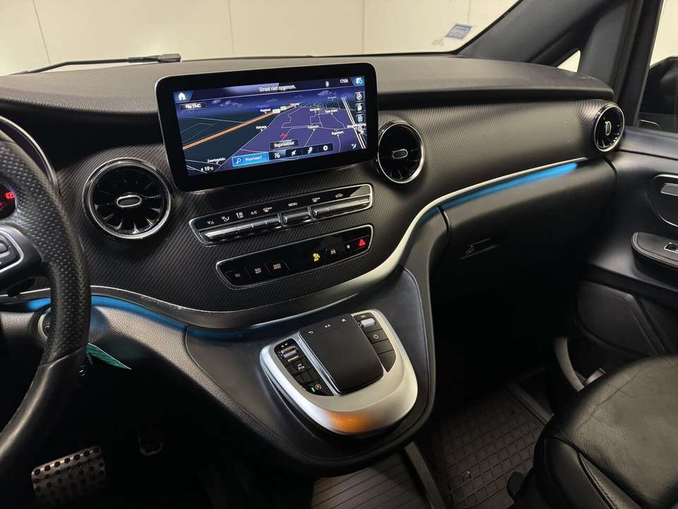 Mercedes-Benz V 300 - Imagem 12