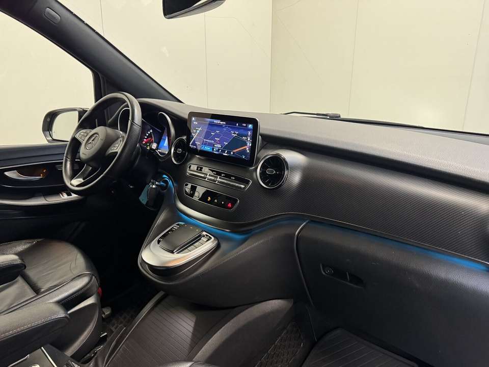 Mercedes-Benz V 300 - Imagem 13