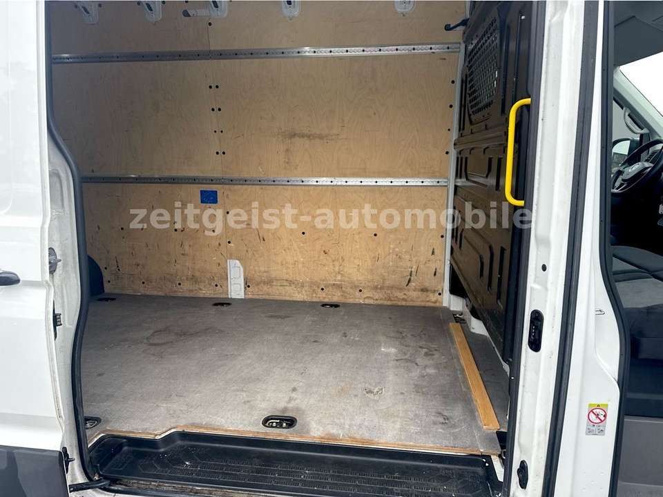 Volkswagen Crafter - Imagem 13