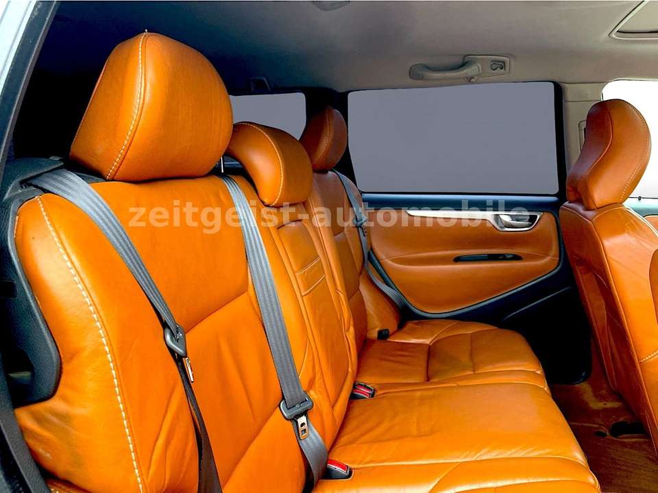 Volvo V70 - Imagem 13